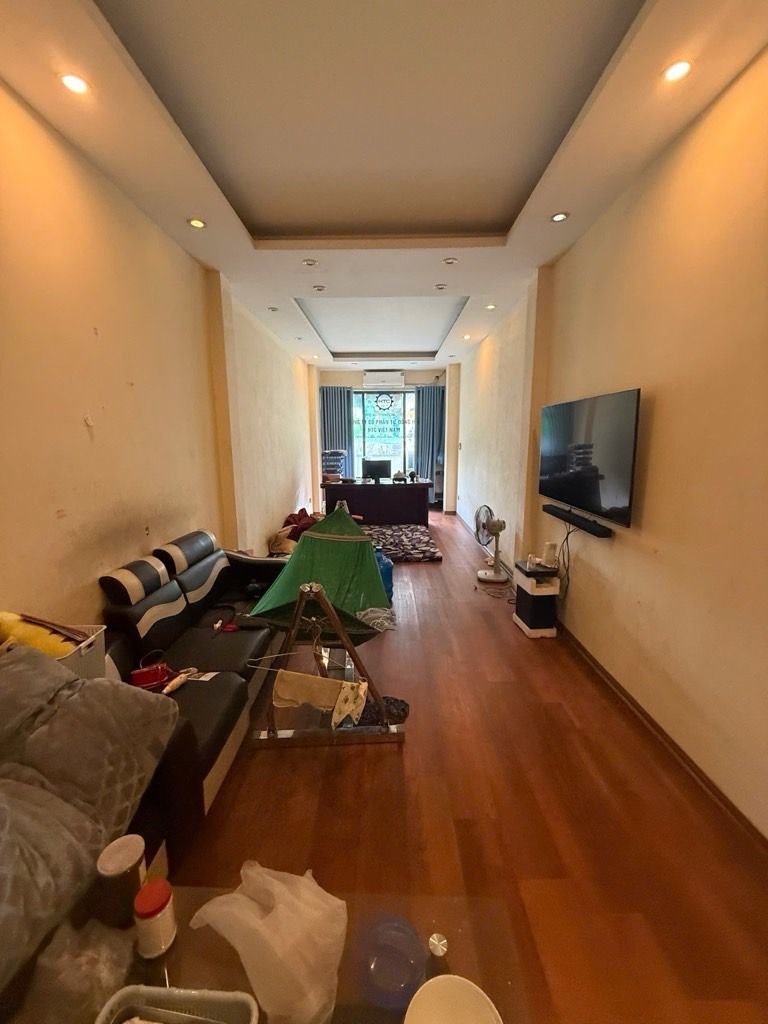 Bán nhà Tam Trinh - diện tích 45m2 5 tầng - Mặt phố đã quy hoạch ổn định - giá 16 tỷ
