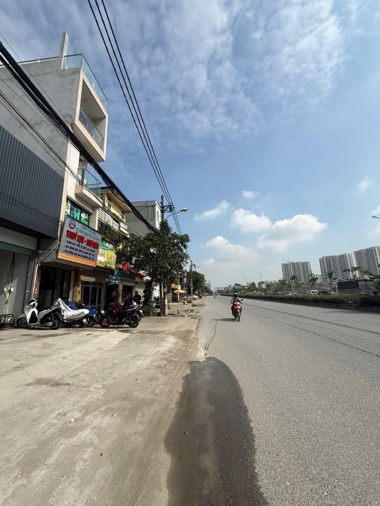 Bán nhà Tam Trinh - diện tích 45m2 5 tầng - Mặt phố đã quy hoạch ổn định - giá 16 tỷ