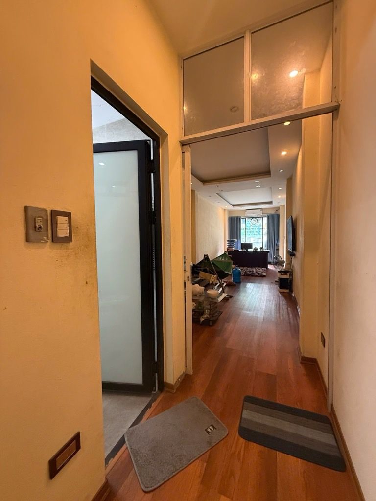 Bán nhà Tam Trinh - diện tích 45m2 5 tầng - Mặt phố đã quy hoạch ổn định - giá 16 tỷ