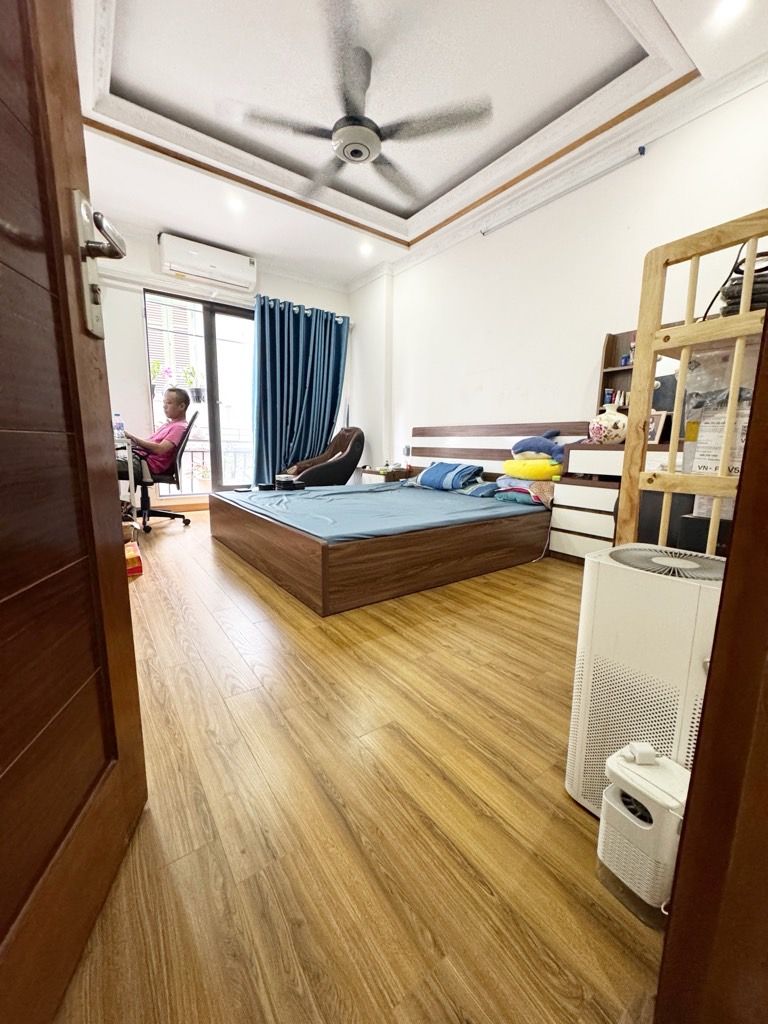 Bán nhà Hoàng Mai - diện tích 48,9m2 5 tầng - Nhà dân xây kiên cố, full nội thất - giá 1,1 tỷ