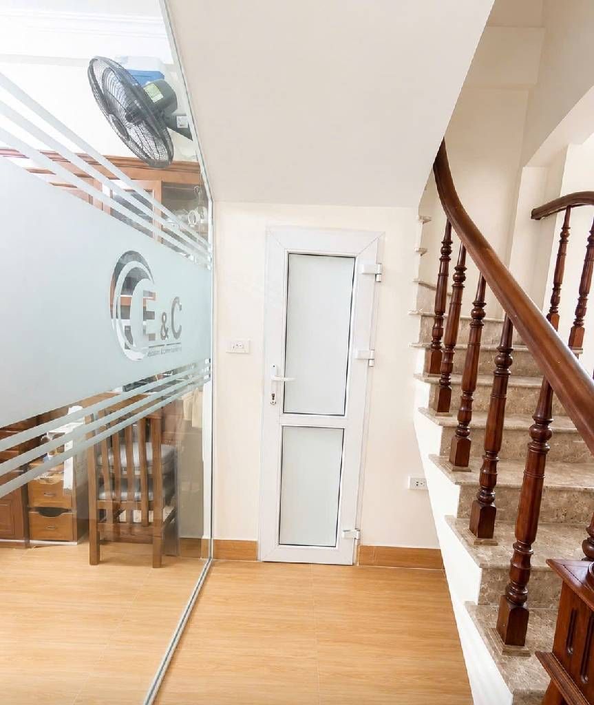 Bán nhà Kim Giang - diện tích 31m2 4 tầng - Mặt ngõ thông ô tô chạy - giá 12,6 tỷ