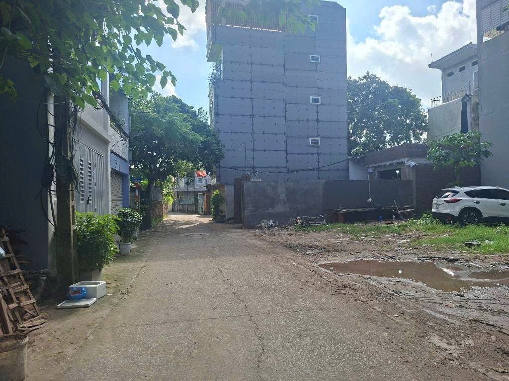 Bán nhà Nguyễn Khoái - diện tích 158m2 1 tầng - Lô góc 3 thoáng - giá 21,8 tỷ