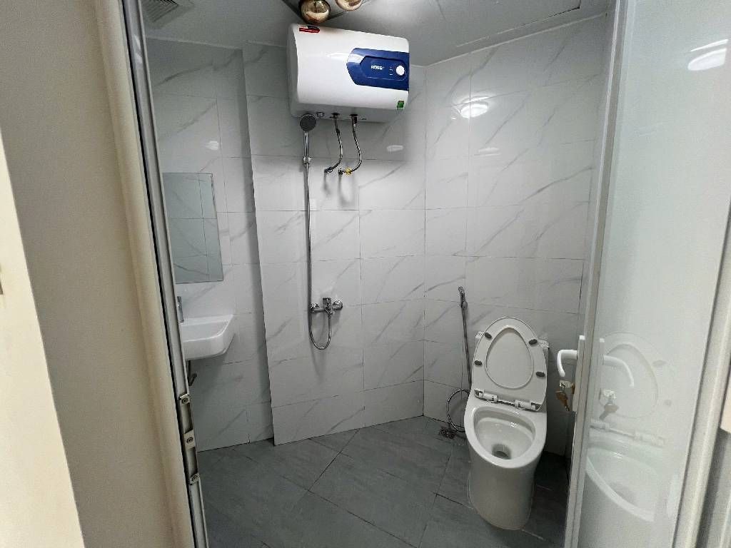Bán nhà Khuất Duy Tiến - diện tích 70m2 1 tầng - Căn hộ đẹp, view thoáng - giá 6,35 tỷ