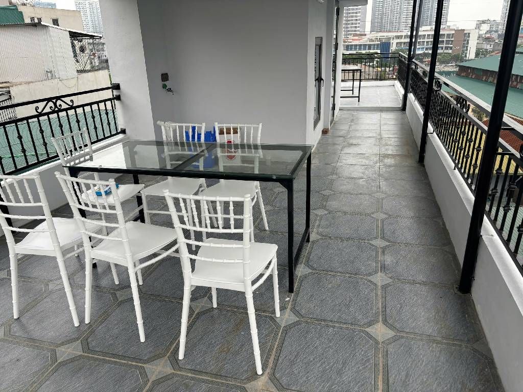 Bán nhà Minh Khai - diện tích 56m2 6 tầng - Ô tô đỗ cửa - giá 14,9 tỷ