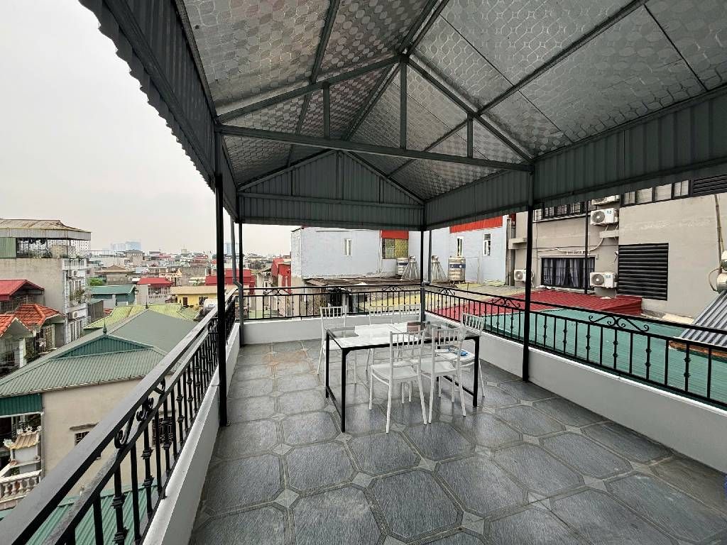 Bán nhà Minh Khai - diện tích 56m2 6 tầng - Ô tô đỗ cửa - giá 14,9 tỷ