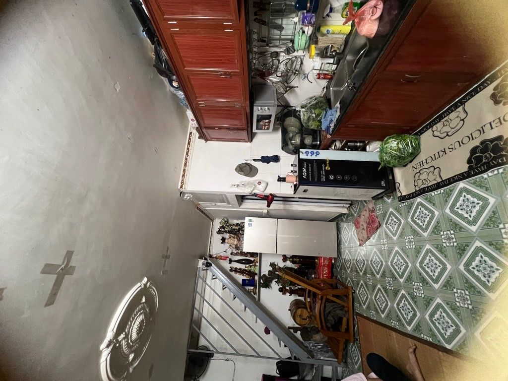 Bán nhà Vĩnh Hưng - diện tích 21m2 2 tầng - Nhà xây 2 tầng trong khu ngõ đông đúc - giá 2 tỷ