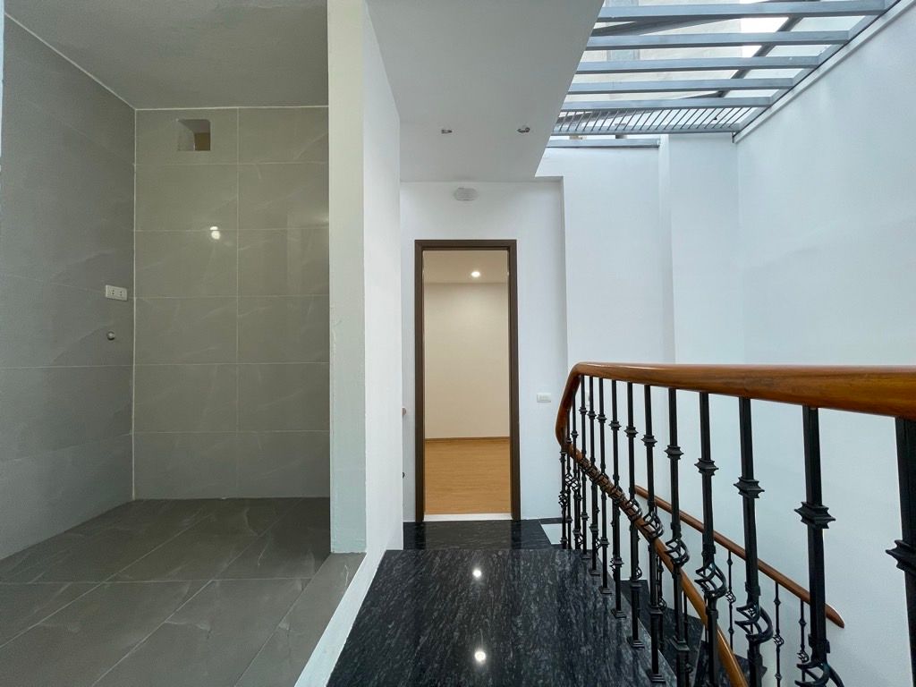 Bán nhà Thanh Liệt - diện tích 40.7m2 4 tầng - Ô TÔ ĐỖ CÁCH NHÀ 5M - giá 11 tỷ