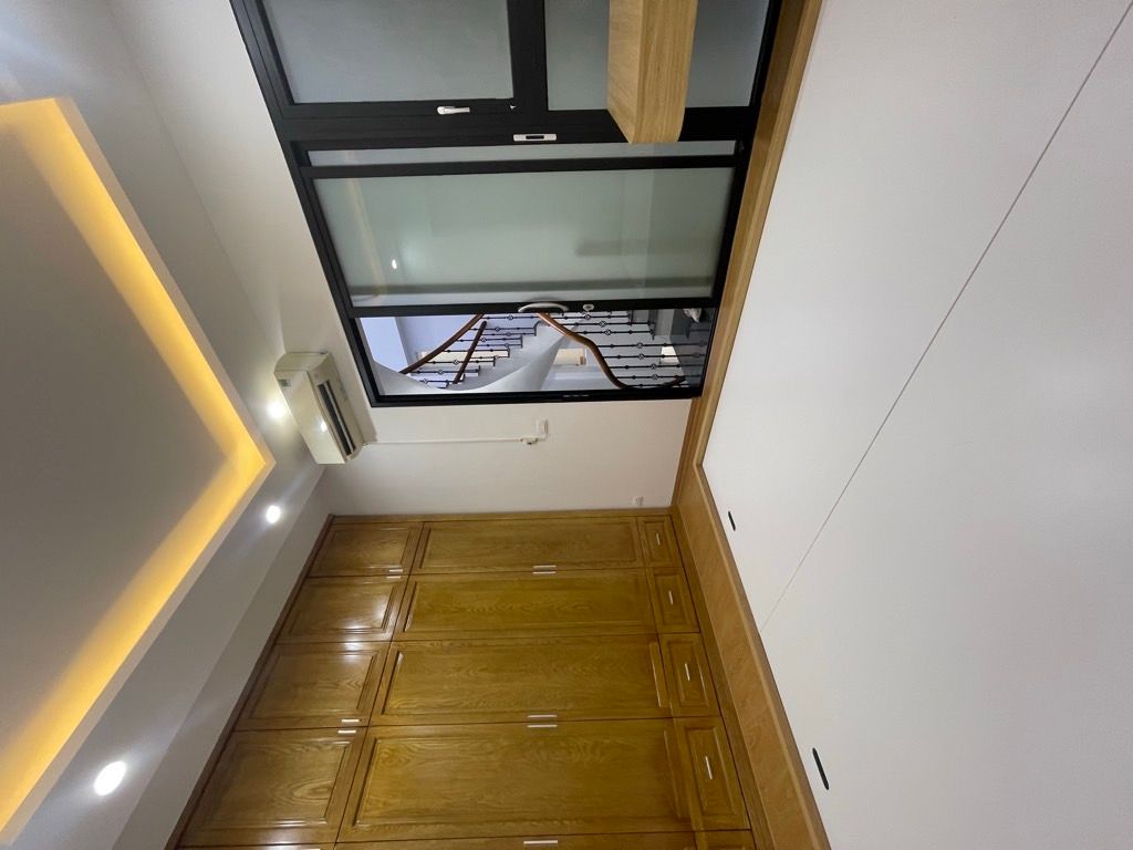 Bán nhà Thanh Liệt - diện tích 40.7m2 4 tầng - Ô TÔ ĐỖ CÁCH NHÀ 5M - giá 11 tỷ