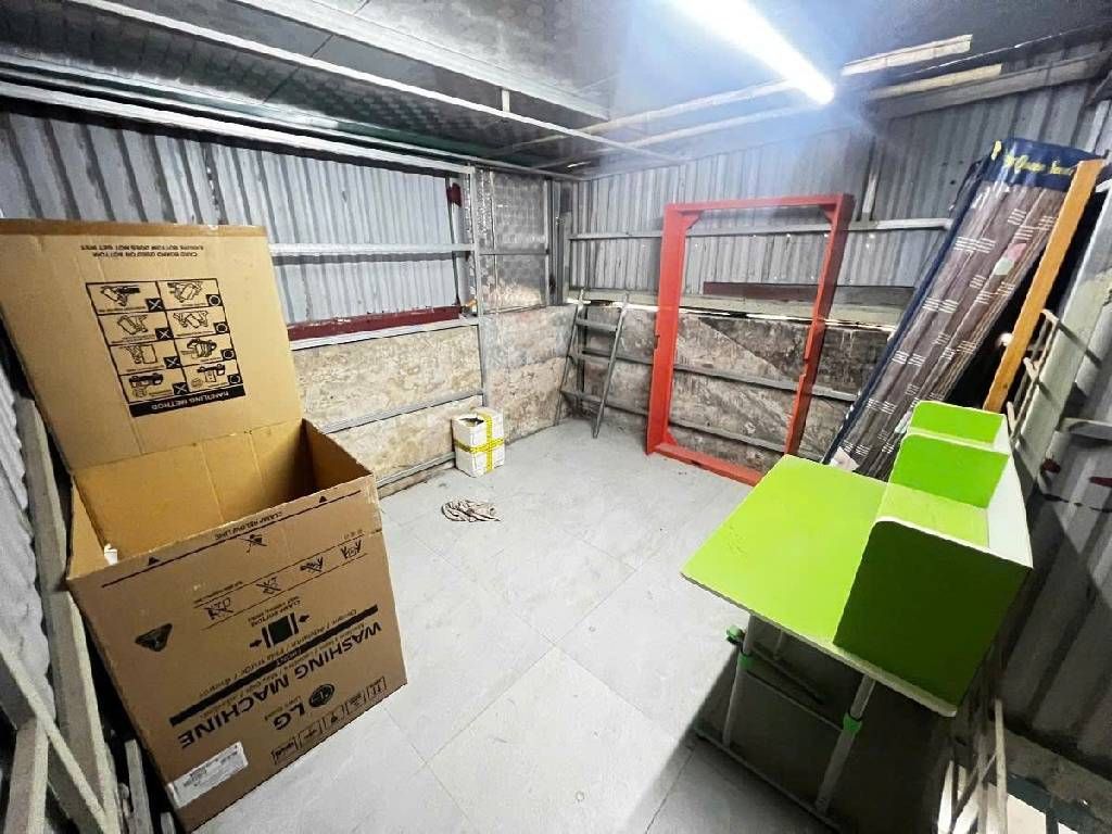 Bán nhà Khuất Duy Tiến - diện tích 60m2 1 tầng - mặt phố, sân rộng - giá 3,29 tỷ
