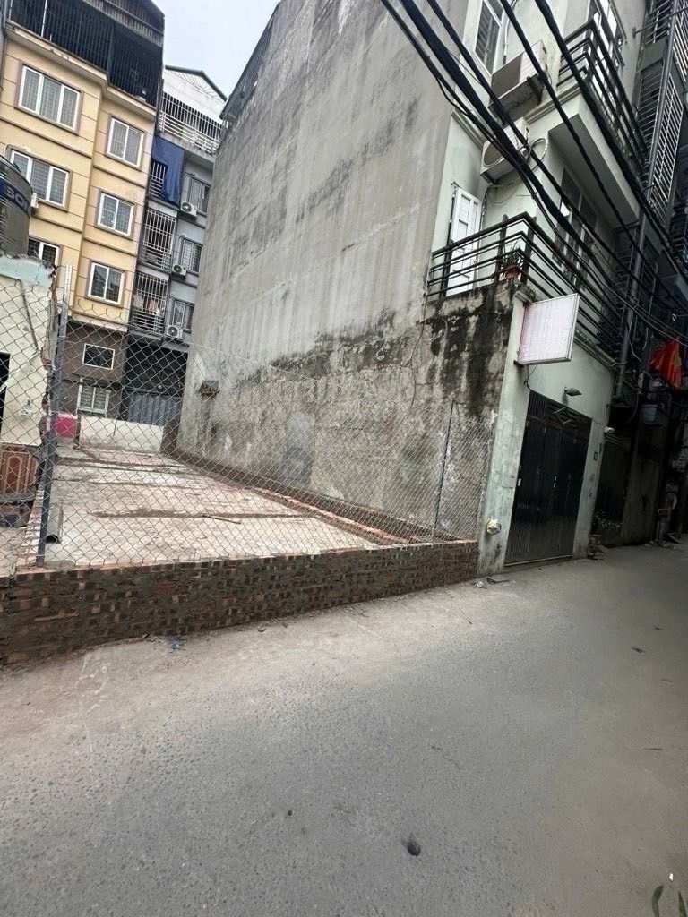Bán nhà Kim Giang - diện tích 70m2 1 tầng - Mảnh đất hai mặt tiền - giá 1,6 tỷ