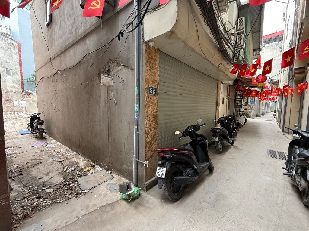 Bán nhà Minh Khai - diện tích 79.4m2 1 tầng - Mảnh đất vàng - giá 13,2 tỷ