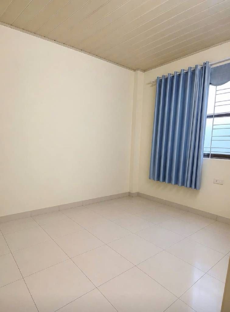 Bán nhà Kim Giang - diện tích 31m2 4 tầng - Mặt ngõ thông ô tô chạy - giá 12,6 tỷ