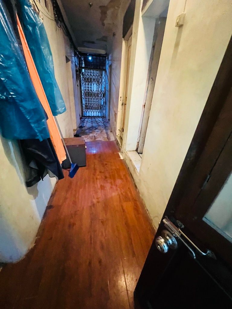 Bán nhà Nguyễn Công Trứ - diện tích 20,1m2 3 tầng - Căn góc thoáng sáng - giá 2,2 tỷ