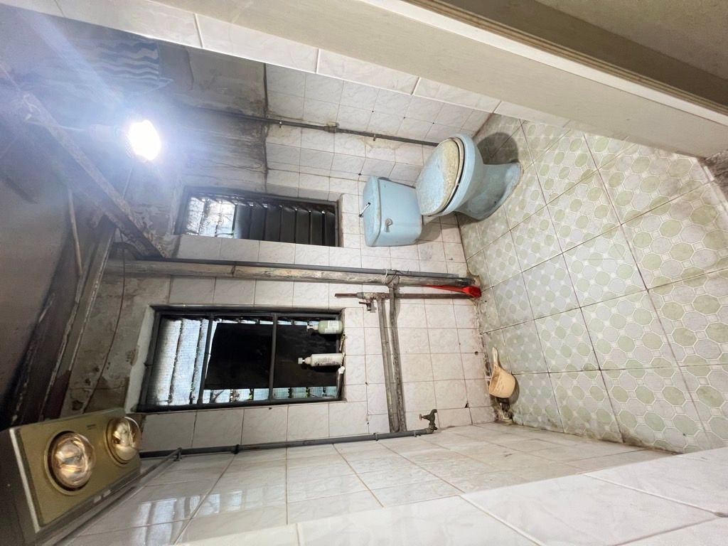 Bán nhà Nguyễn Công Trứ - diện tích 20,1m2 3 tầng - Căn góc thoáng sáng - giá 2,2 tỷ