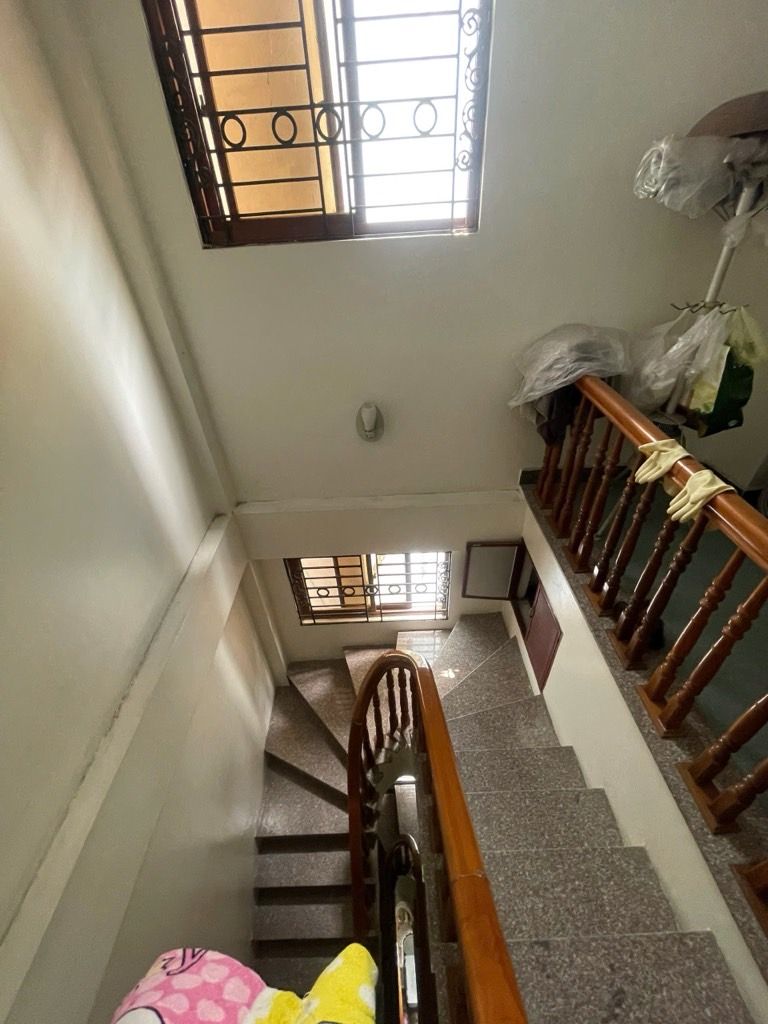 Bán nhà Vân Hồ - diện tích 30m2 4 tầng - Ngõ 3 gác - giá 10,5 tỷ