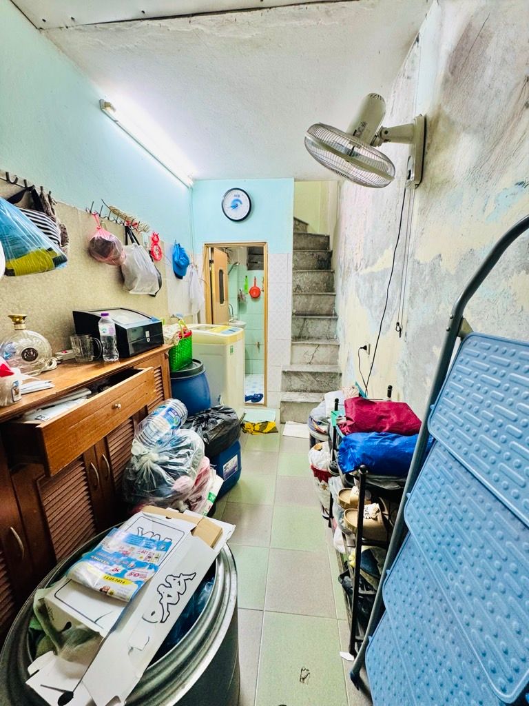 Bán nhà Lương Sử C - diện tích 9m2 5 tầng - Nhà nhỏ xinh - giá 2,65 tỷ