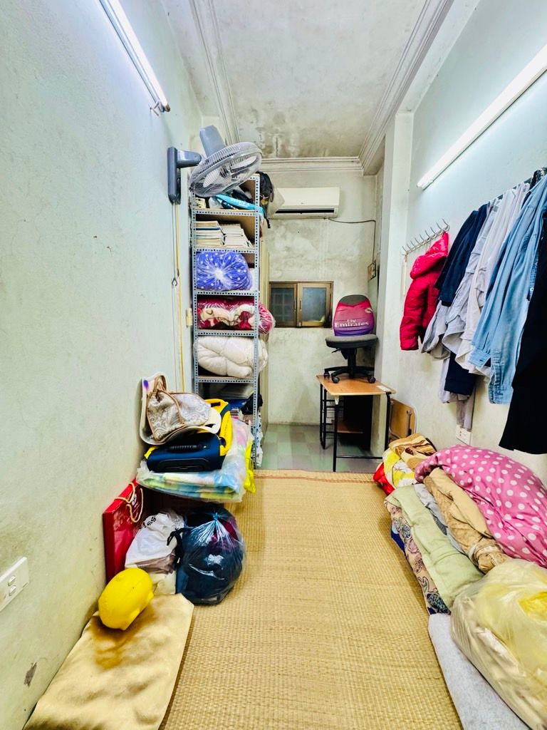 Bán nhà Lương Sử C - diện tích 9m2 5 tầng - Nhà nhỏ xinh - giá 2,65 tỷ