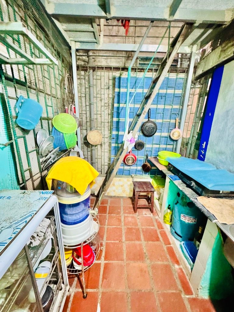 Bán nhà Lương Sử C - diện tích 9m2 5 tầng - Nhà nhỏ xinh - giá 2,65 tỷ