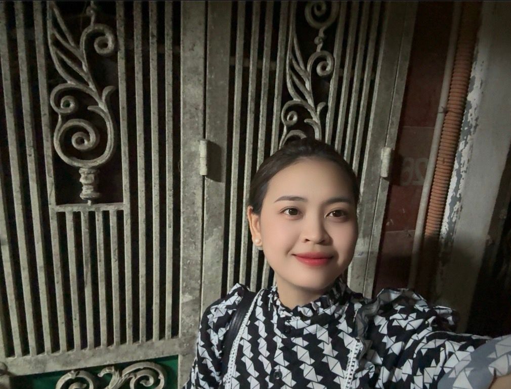 Bán nhà Lương Sử C - diện tích 9m2 5 tầng - Nhà nhỏ xinh - giá 2,65 tỷ