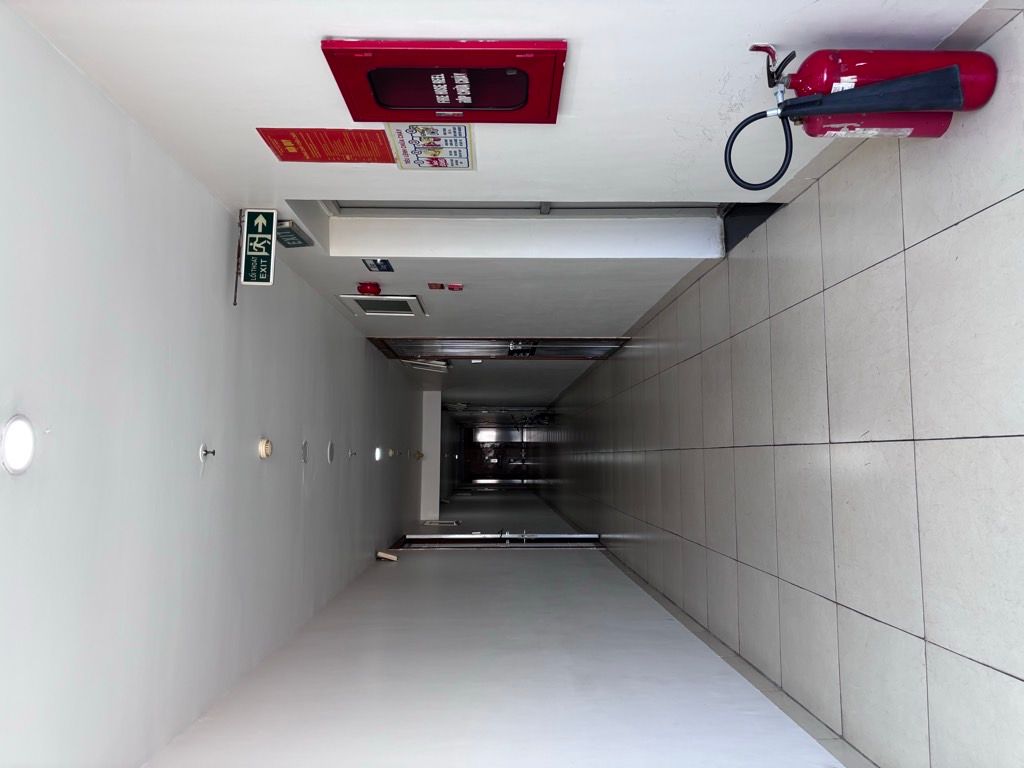 Bán nhà La Thành - diện tích 98.3m2 1 tầng - Căn hộ lô góc, 3 ngủ - giá 11 tỷ