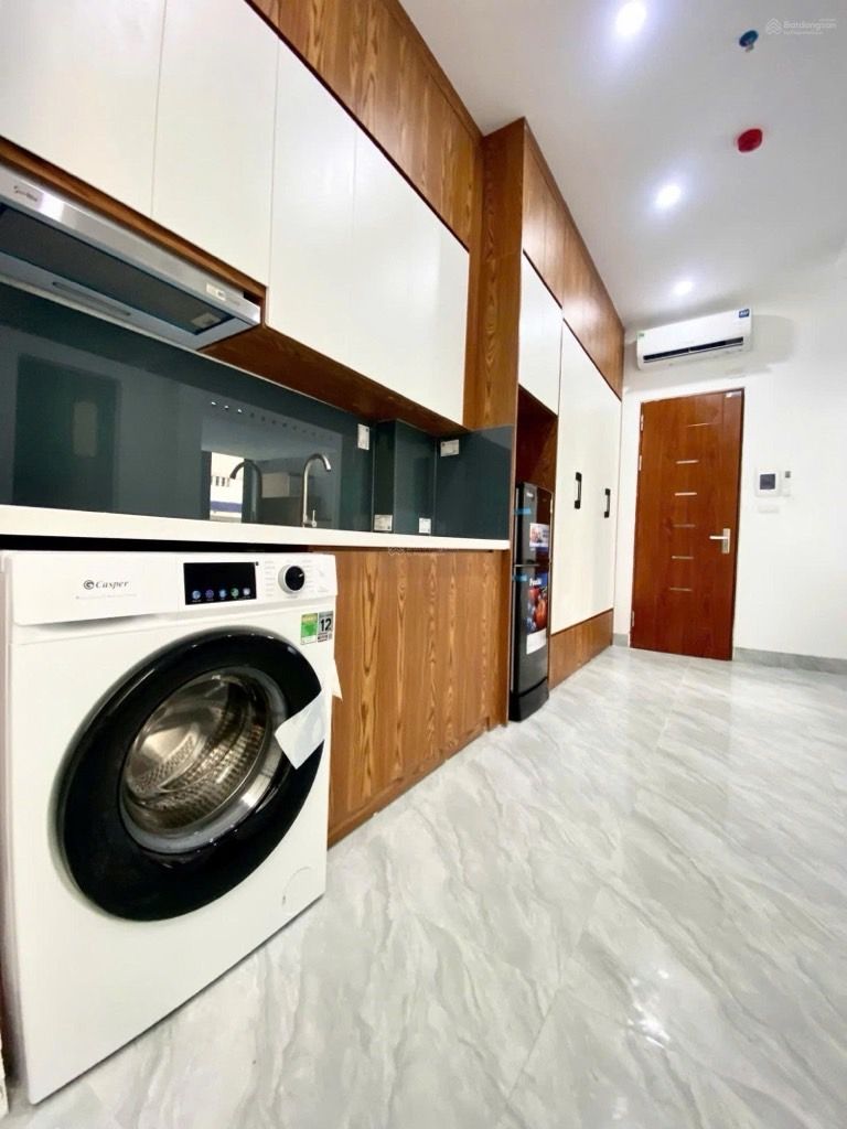 Bán nhà Đặng Tiến Đông - diện tích 48m2 7 tầng - Lô góc - giá 21,2 tỷ