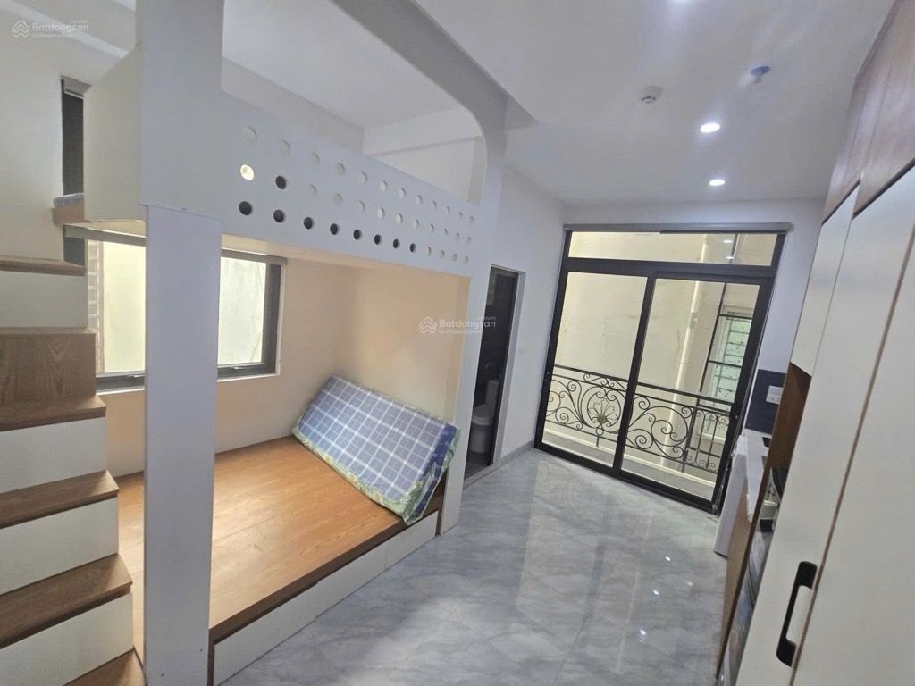 Bán nhà Đặng Tiến Đông - diện tích 48m2 7 tầng - Lô góc - giá 21,2 tỷ