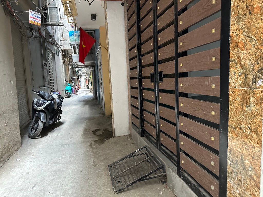 Bán nhà Đặng Tiến Đông - diện tích 48m2 7 tầng - Lô góc - giá 21,2 tỷ