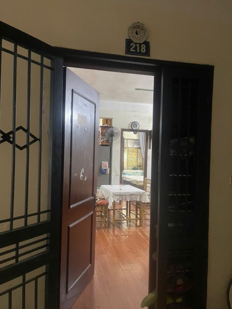 Bán nhà Nơ 21 KĐT Pháp Vân - diện tích 76m2 1 tầng - Căn hộ 3 phòng ngủ view vườn hoa thoáng mát - giá 5 tỷ
