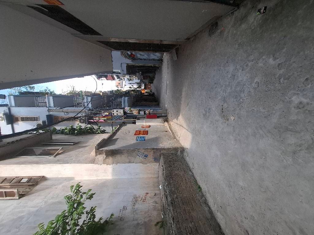 Bán nhà Đình Đông - diện tích 30m2 4 tầng - Nhà có sổ, gần ô tô - giá 5,2 tỷ