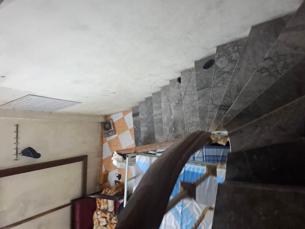 Bán nhà Đình Đông - diện tích 30m2 4 tầng - Nhà có sổ, gần ô tô - giá 5,2 tỷ