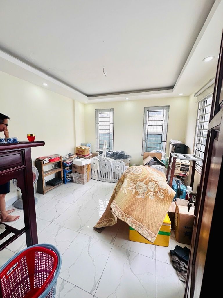 Bán nhà Khương Trung - diện tích 30m2 5 tầng - LÔ GÓC - CẦU THANG GIỮA - giá 8,6 tỷ