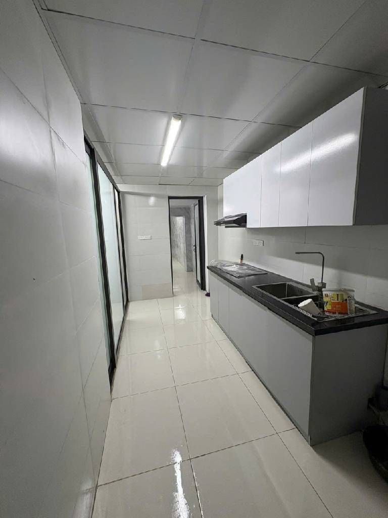 Bán nhà Thái Thịnh - diện tích 65m2 1 tầng - Căn hộ tầng 1 thông 2 cửa 2 mặt ngõ - giá 3,65 tỷ