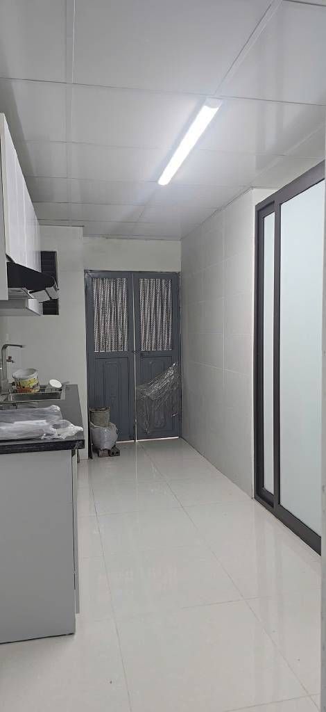 Bán nhà Thái Thịnh - diện tích 65m2 1 tầng - Căn hộ tầng 1 thông 2 cửa 2 mặt ngõ - giá 3,65 tỷ