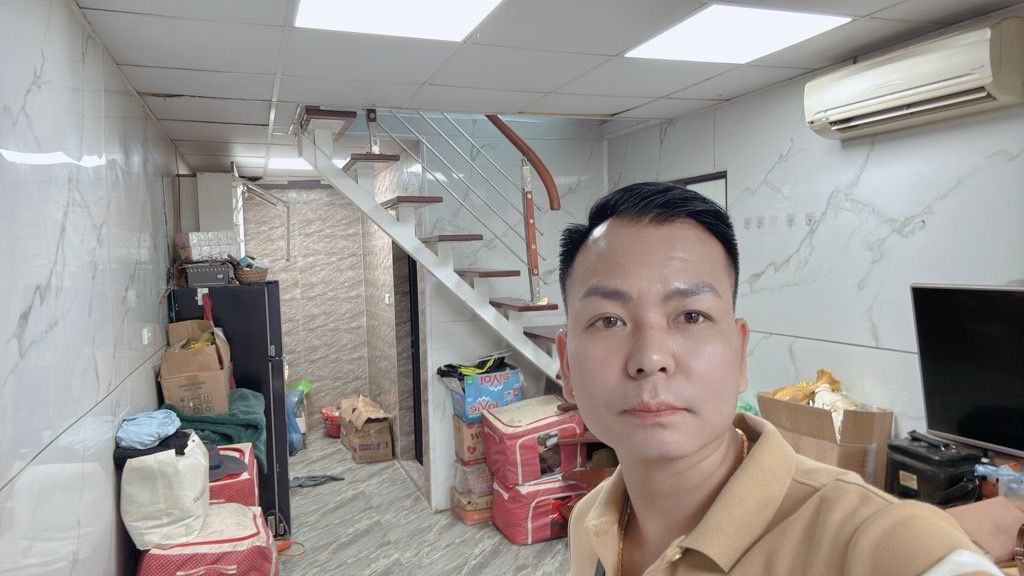 Bán nhà Thanh Xuân Bắc - diện tích 28,4m2 3 tầng - Nhà nhỏ tiền, tầm tài chính nhiều khách - giá 2,35 tỷ