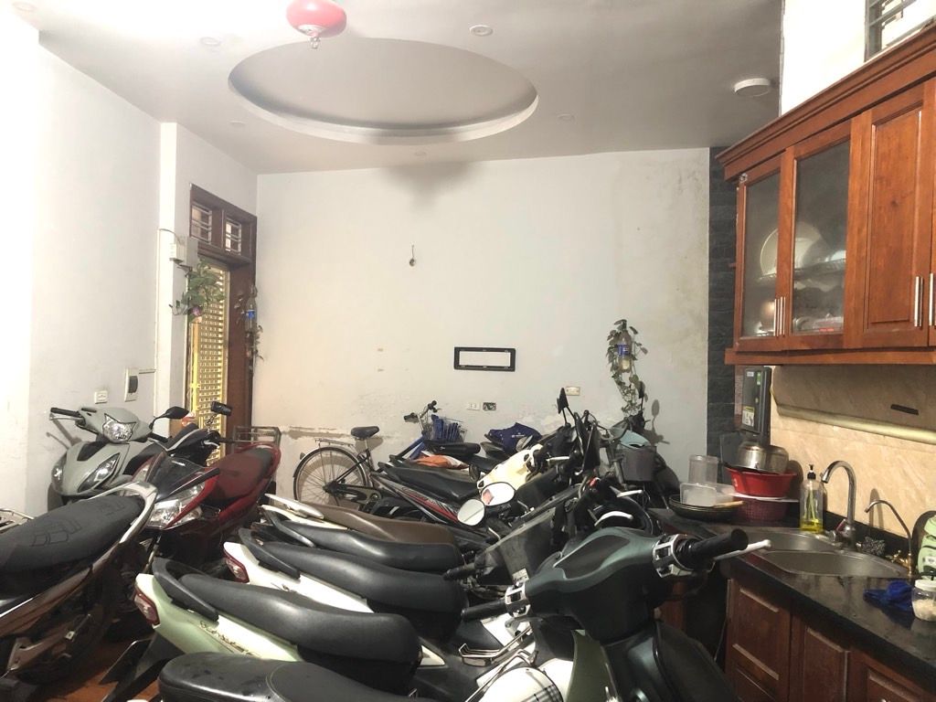 Bán nhà Bạch Mai - diện tích 39m2 5 tầng - Ô TÔ TRÁNH - giá 1,1 tỷ