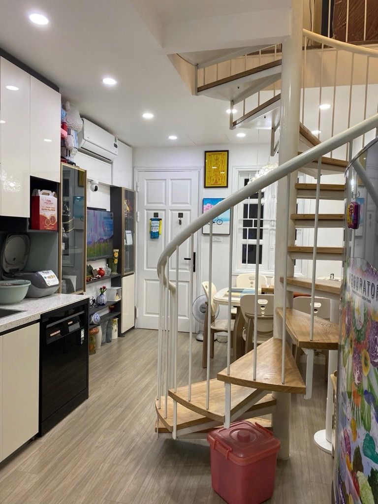 Bán nhà Ngõ Chiến Thắng - diện tích 69m2 1 tầng - Nhà đẹp như chung cư - giá 4,15 tỷ