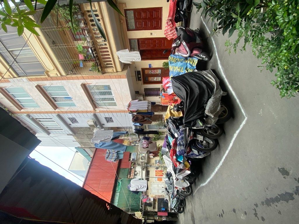 Bán nhà Ngõ Chiến Thắng - diện tích 69m2 1 tầng - Nhà đẹp như chung cư - giá 4,15 tỷ