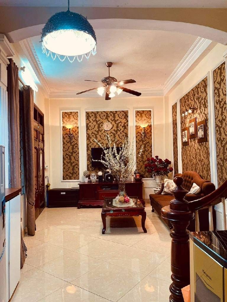 Bán nhà Tôn Đức Thắng - diện tích 29m2 4 tầng - Nhà đẹp gần phố - giá 9,5 tỷ