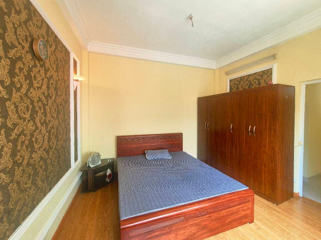Bán nhà Tôn Đức Thắng - diện tích 29m2 4 tầng - Nhà đẹp gần phố - giá 9,5 tỷ