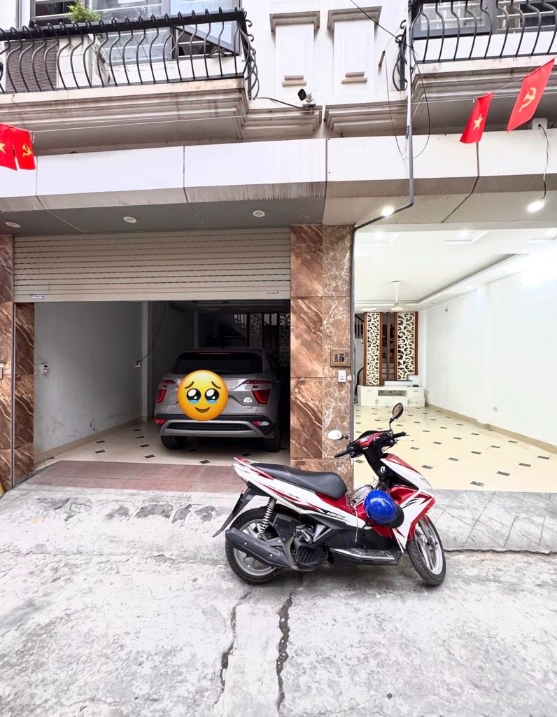 Bán nhà Yên Duyên - diện tích 42m2 5 tầng - Ô TÔ ĐỖ CỬA - giá 10,8 tỷ