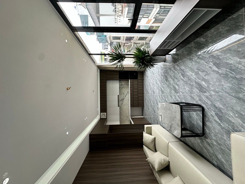Bán nhà Giếng Mứt - diện tích 28m2 7 tầng - Lô góc, thang máy - giá 15,8 tỷ