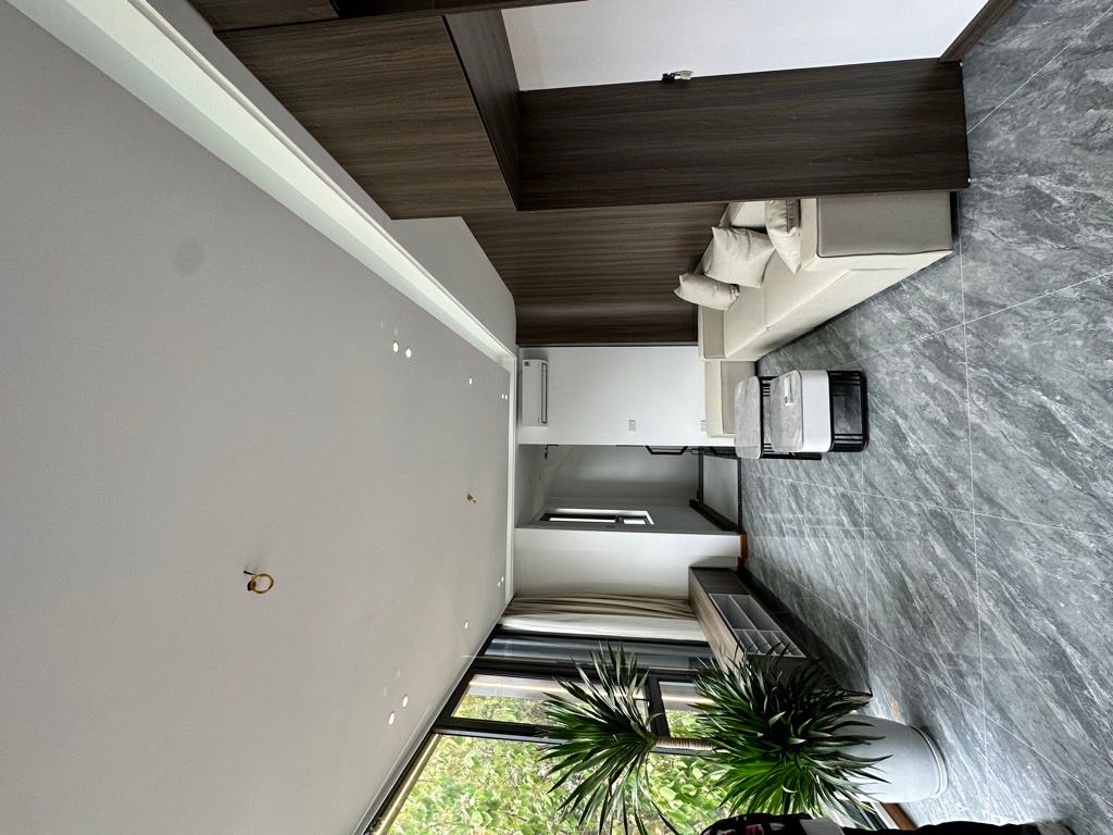 Bán nhà Giếng Mứt - diện tích 28m2 7 tầng - Lô góc, thang máy - giá 15,8 tỷ