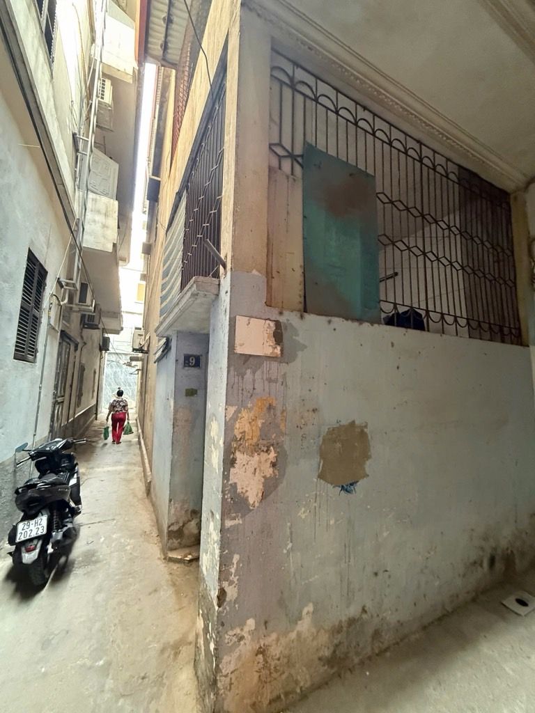 Bán nhà Triều Khúc - diện tích 65m2 3 tầng - Ngõ thông - giá 14,8 tỷ