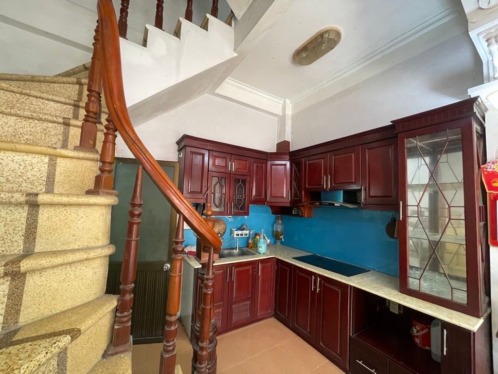 Bán nhà Hồng Mai - diện tích 24m2 6 tầng - 3 mặt thoáng - giá 6,99 tỷ