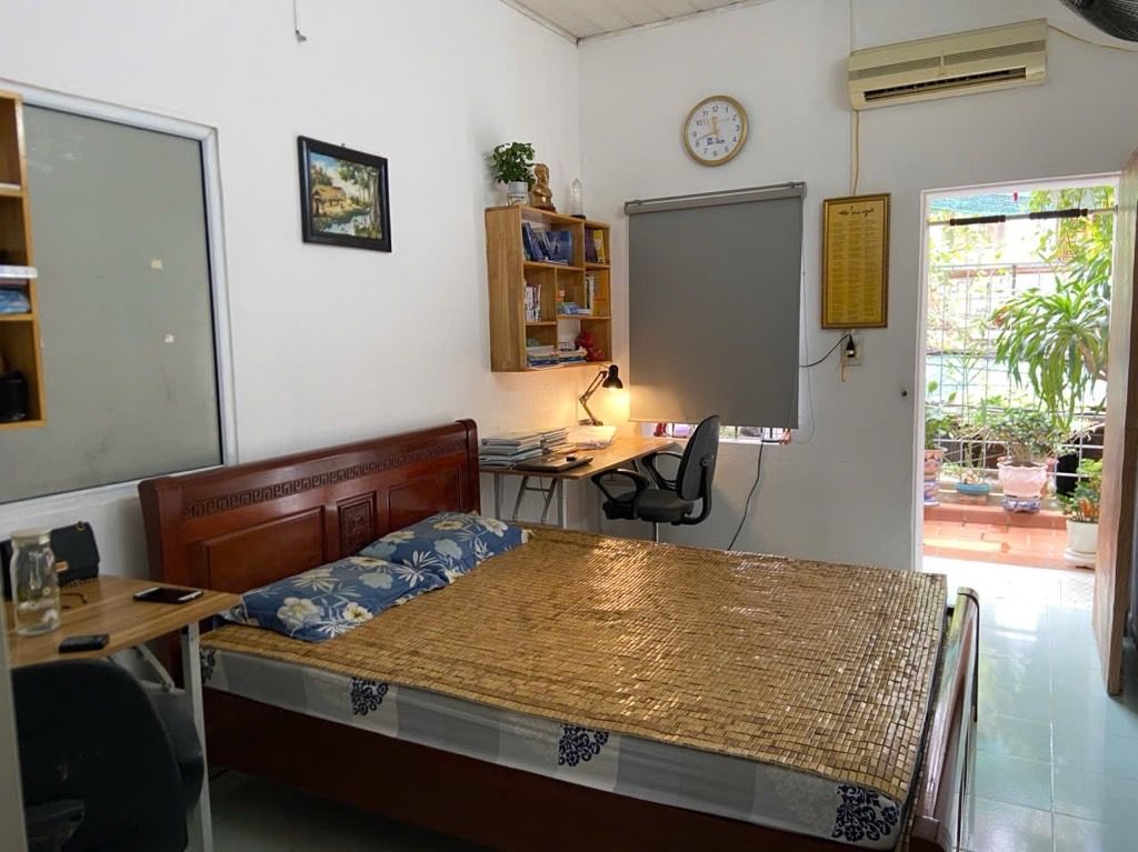 Bán nhà Mai Động - diện tích 80m2 2 tầng - ô tô đỗ cửa - giá 12,5 tỷ
