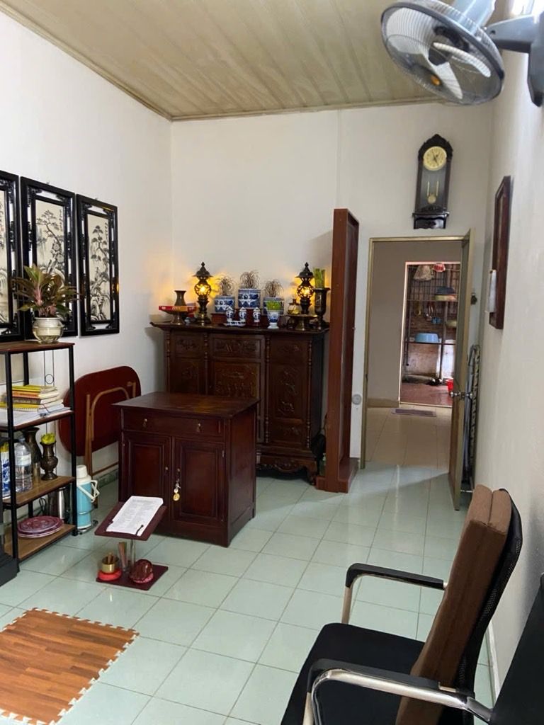 Bán nhà Mai Động - diện tích 80m2 2 tầng - ô tô đỗ cửa - giá 12,5 tỷ