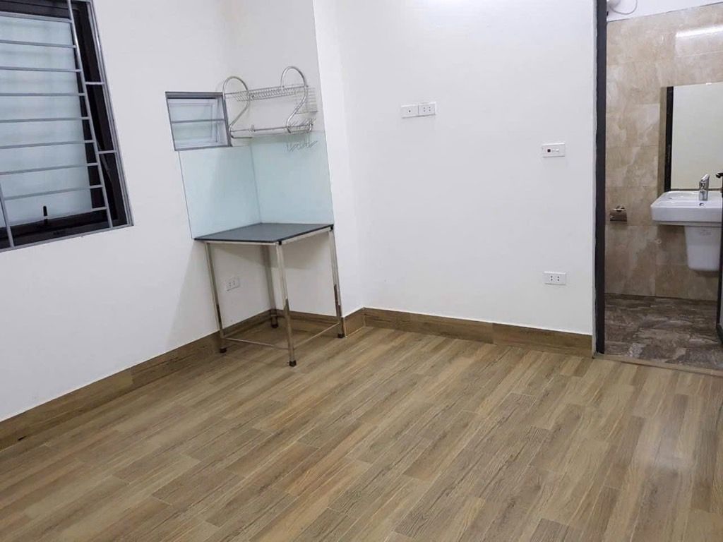 Bán nhà Trần Quý Cáp - diện tích 46,2m2 5 tầng - Lô góc 2 thoáng - giá 15 tỷ