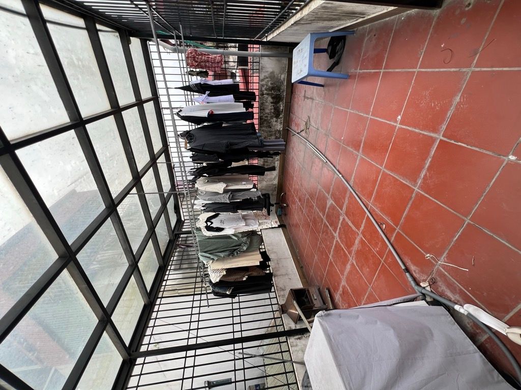Bán nhà Trần Quý Cáp - diện tích 46,2m2 5 tầng - Lô góc 2 thoáng - giá 15 tỷ