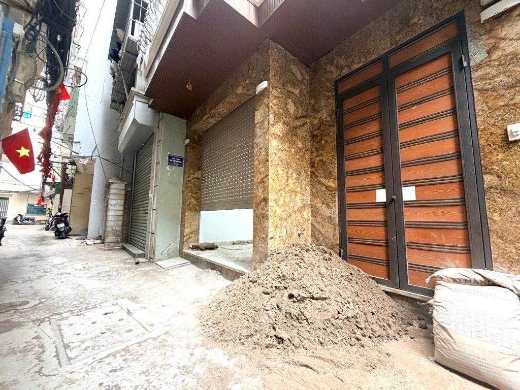 Bán nhà Láng - diện tích 42m2 6 tầng - thang máy, nội thất long lanh - giá 15,5 tỷ