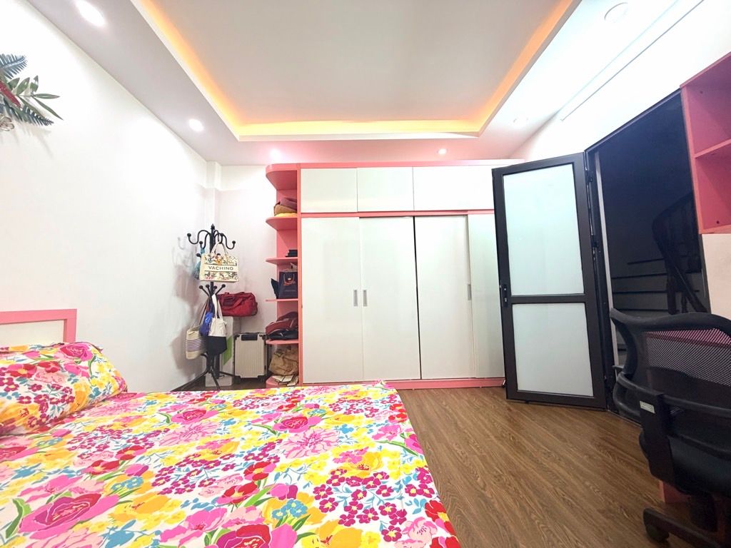 Bán nhà Hoàng Mai - diện tích 30m2 5 tầng - Nhà đẹp, công năng đỉnh - giá 7,55 tỷ